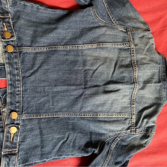 Gap Denim Jacket in Size Small - Picture 4 of 4